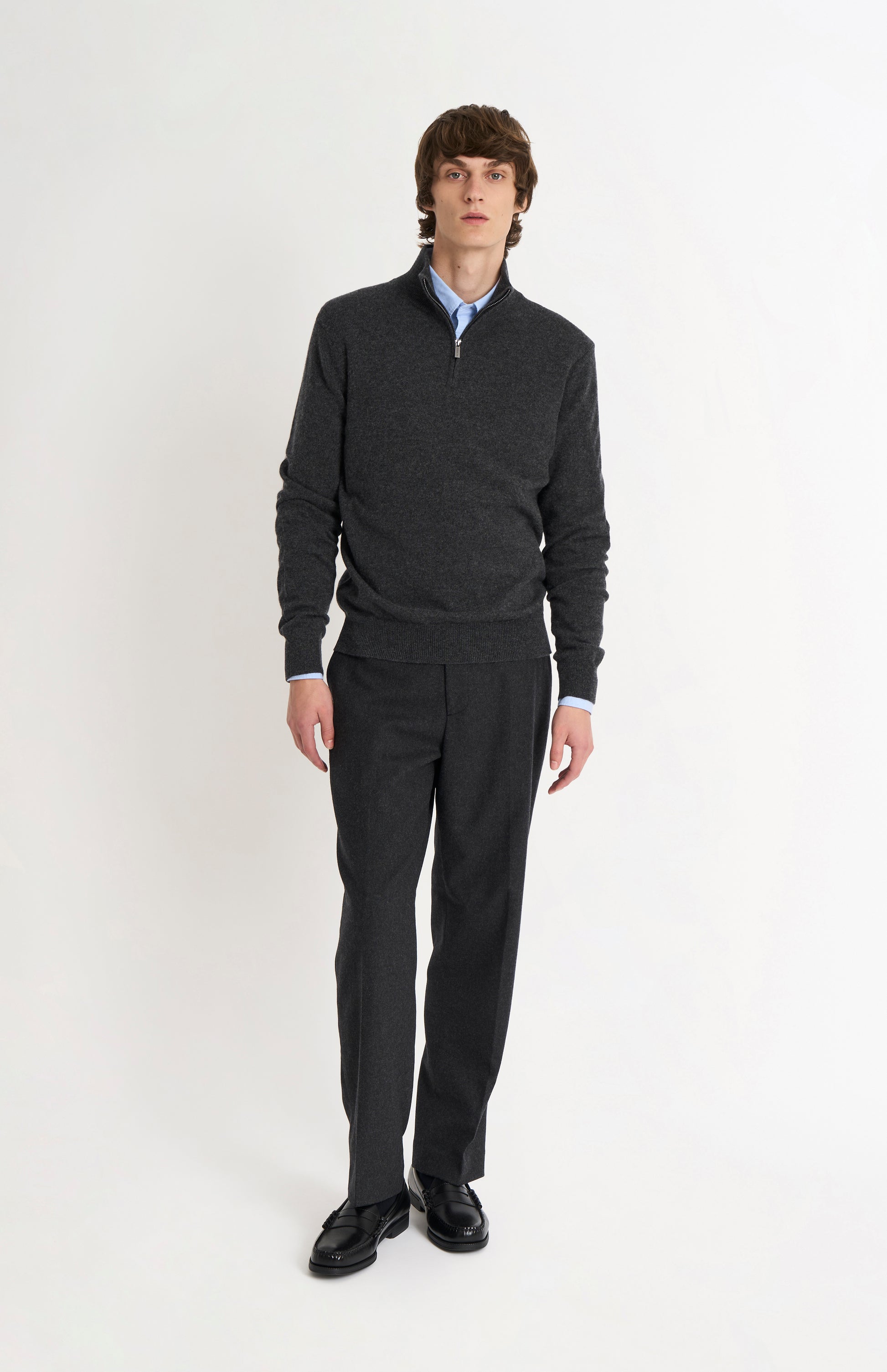 Pringle of Scotland Men’s Cashmere Qtr Zip Jumper In Charcoal Melange on standing model