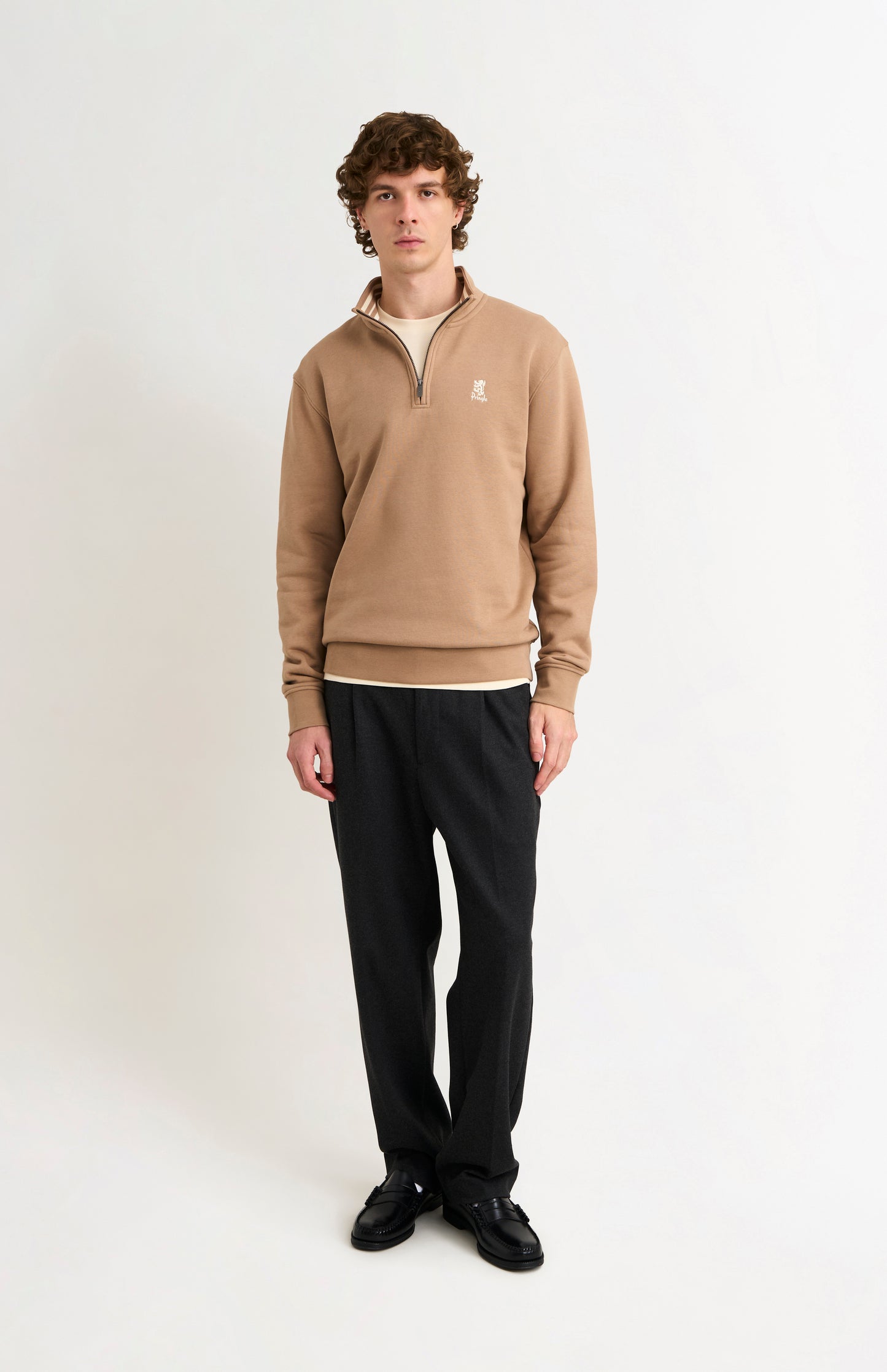 Pringle of Scotland Men's Qtr Zip Track Jumper In Mushroom on  model full length