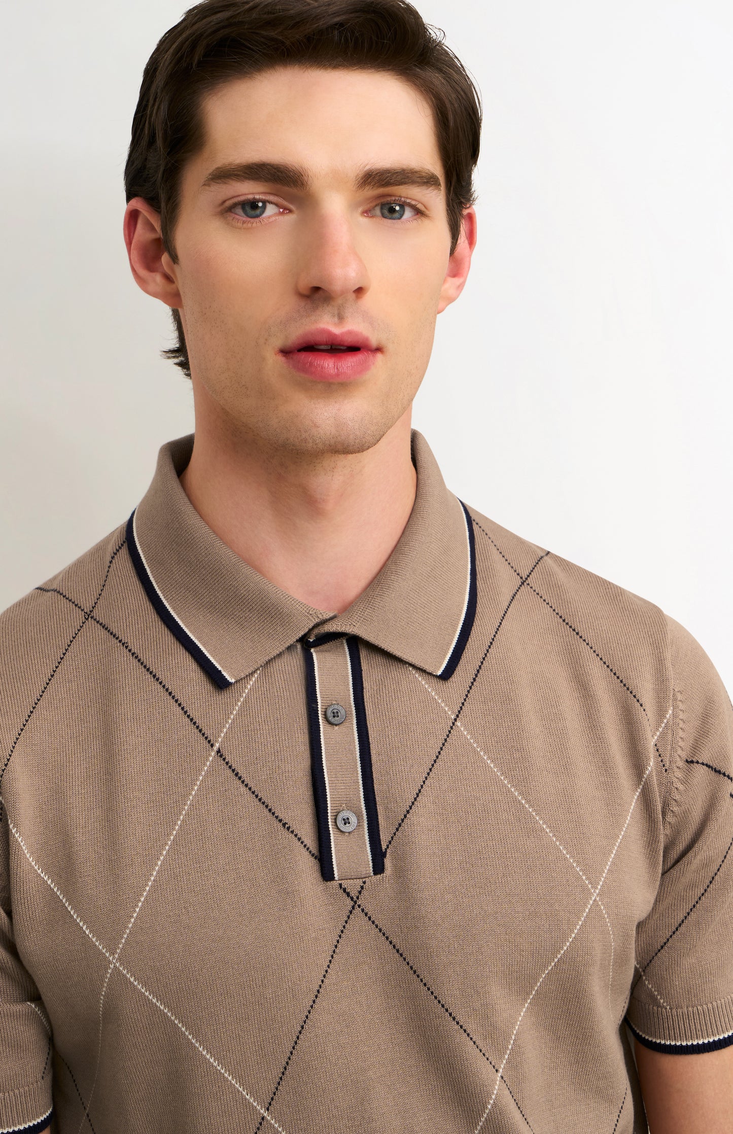 Men's Cotton And Silk Raker Stitch Polo Shirt In Mushroom & Ecru