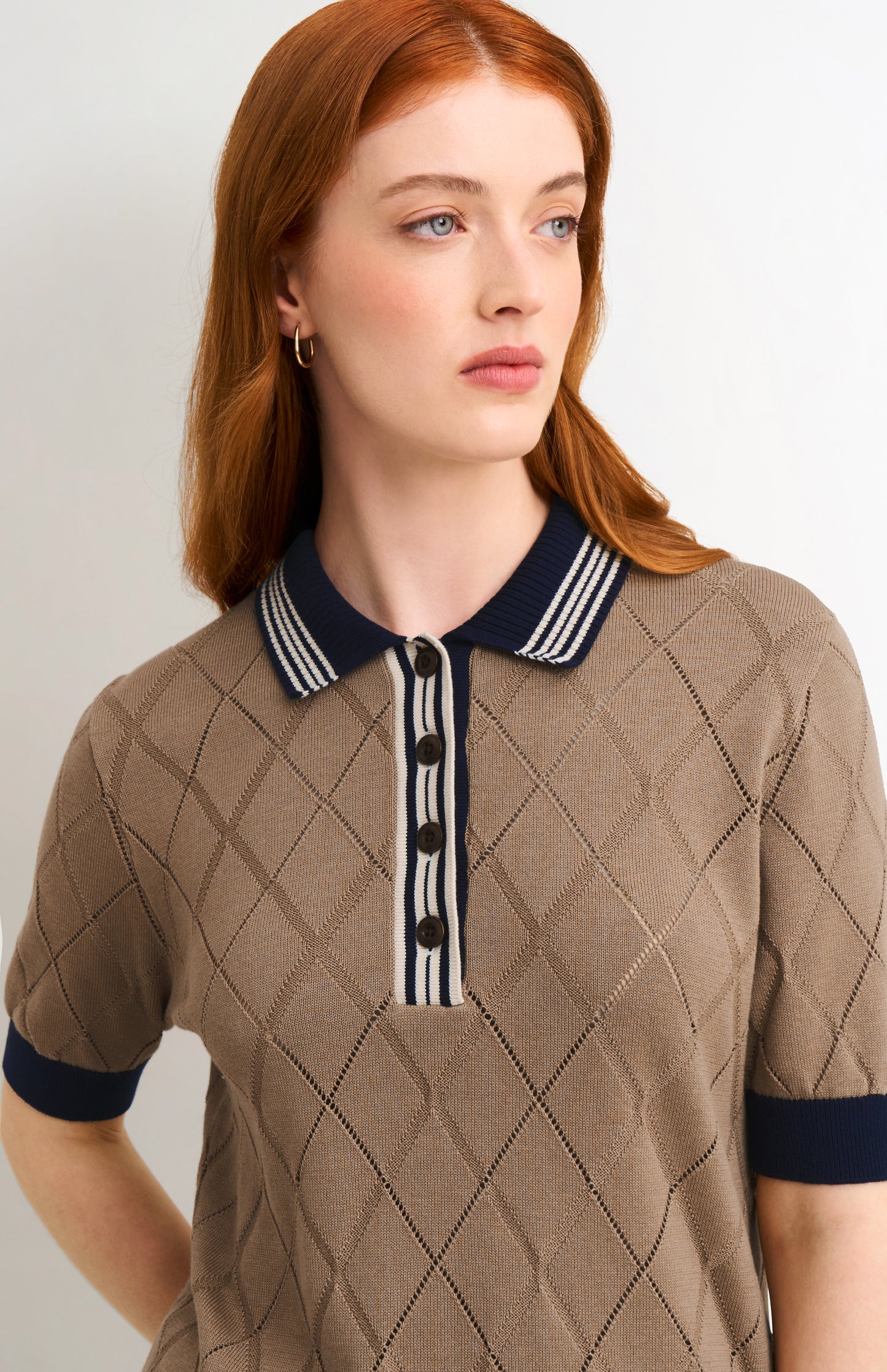 Women's Silk Blend Textured Polo Neck Argyle T-shirt In Mushroom